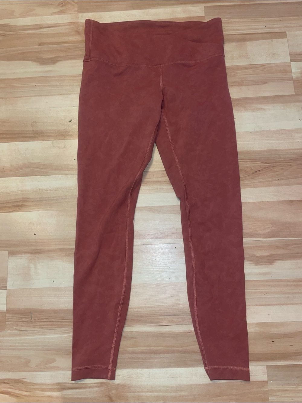Lululemon leggings size 10